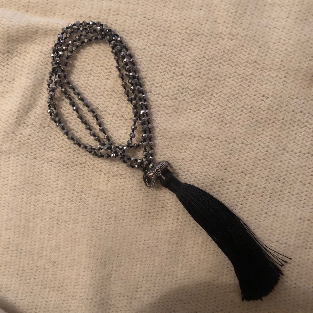 Tassel necklace